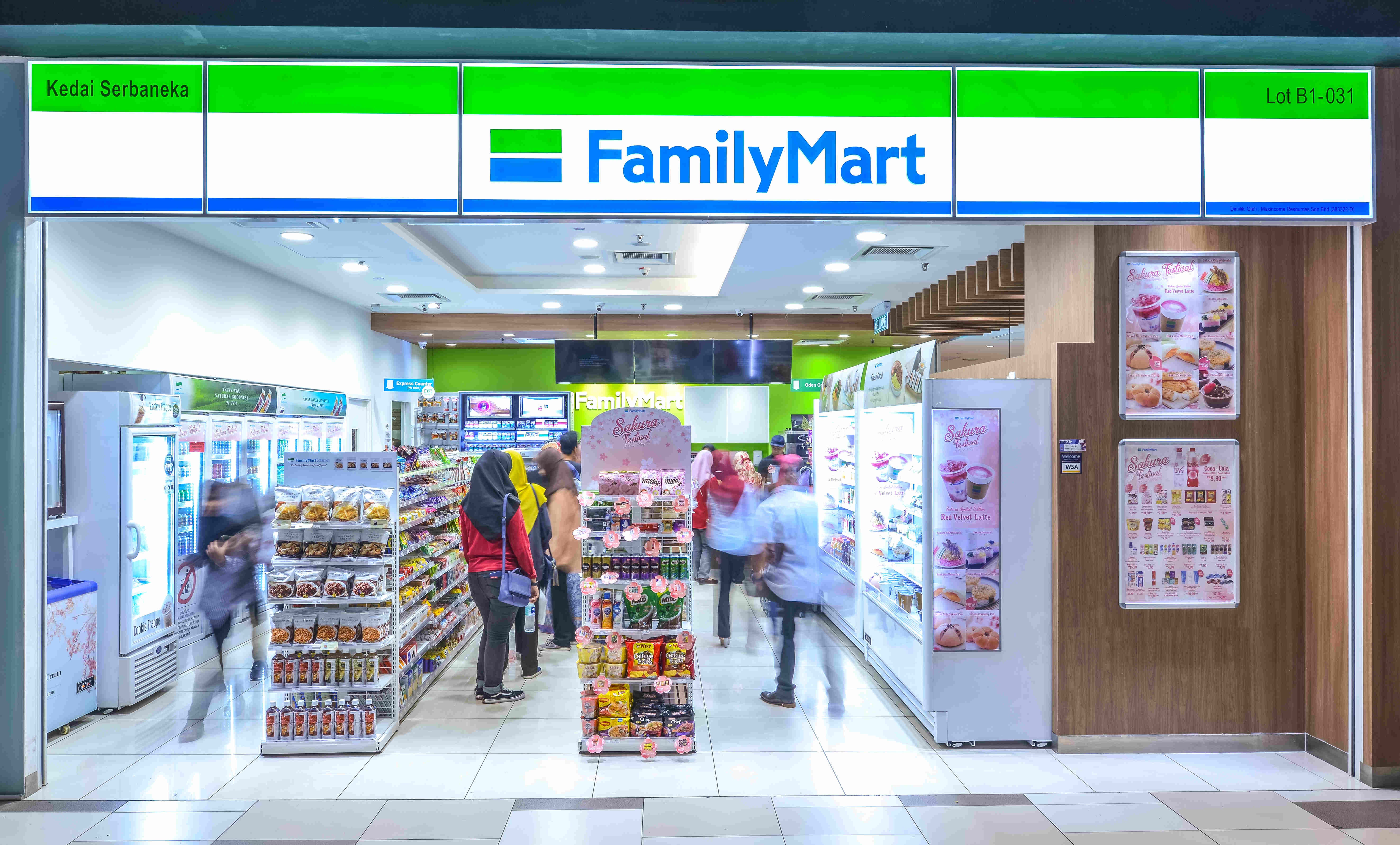 family mart opens in Skudai