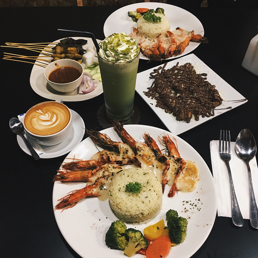 best halal cafe in Johor