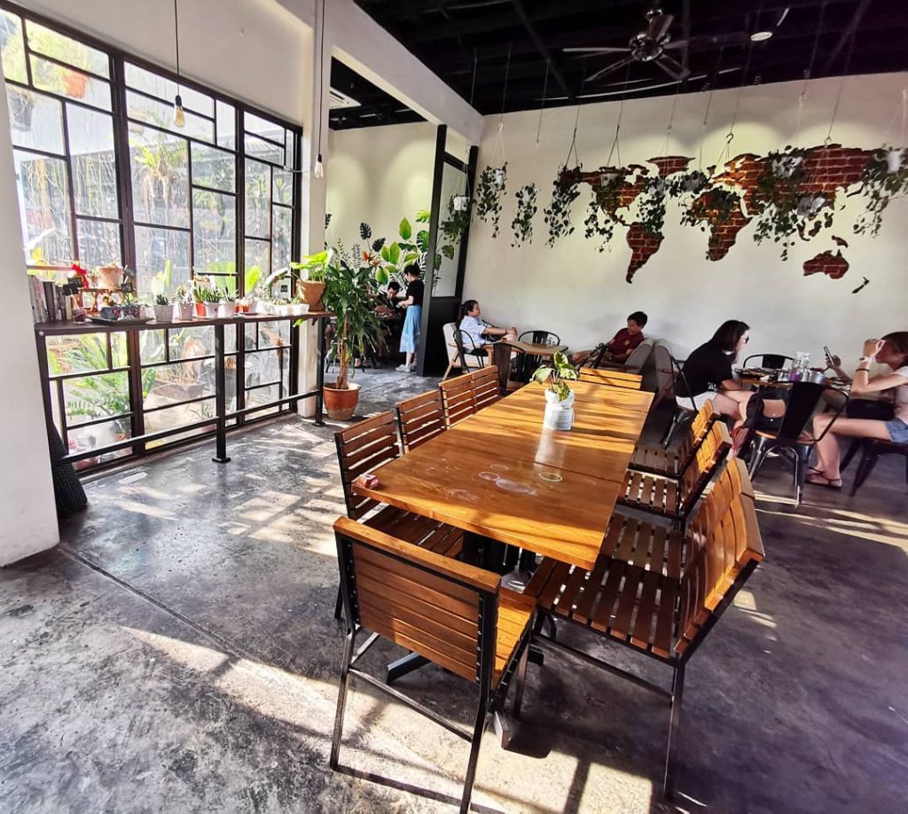 Fifty Trees: This Glasshouse Cafe In Johor Is Perfect For Unwinding On ...